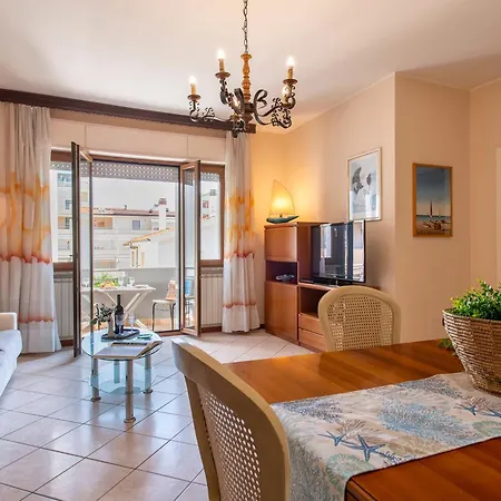 Apartment House Center Sea View Alghero
