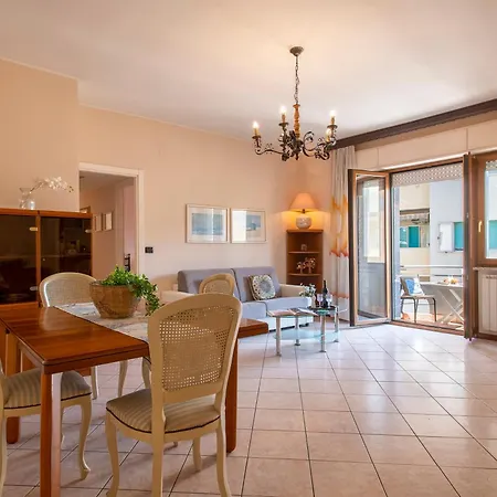 House Center Sea View Appartamento